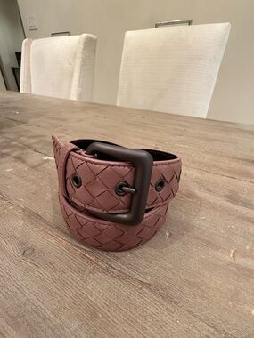 Bottega Veneta Woven Leather Belt in Dusty Mauve with Dark Buckle